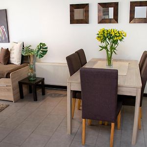 In Out Apartments Las Condes